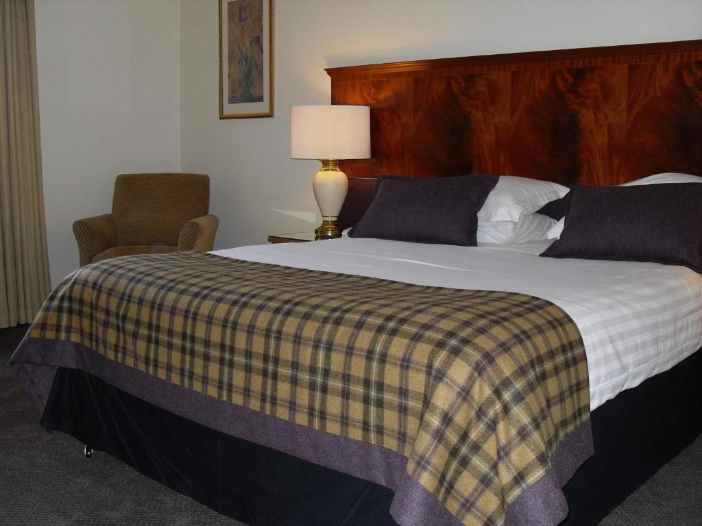 Gallery Item 7 for Grange Manor