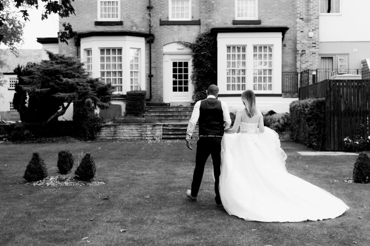 Gallery Item 6 for Pinewood Hotel