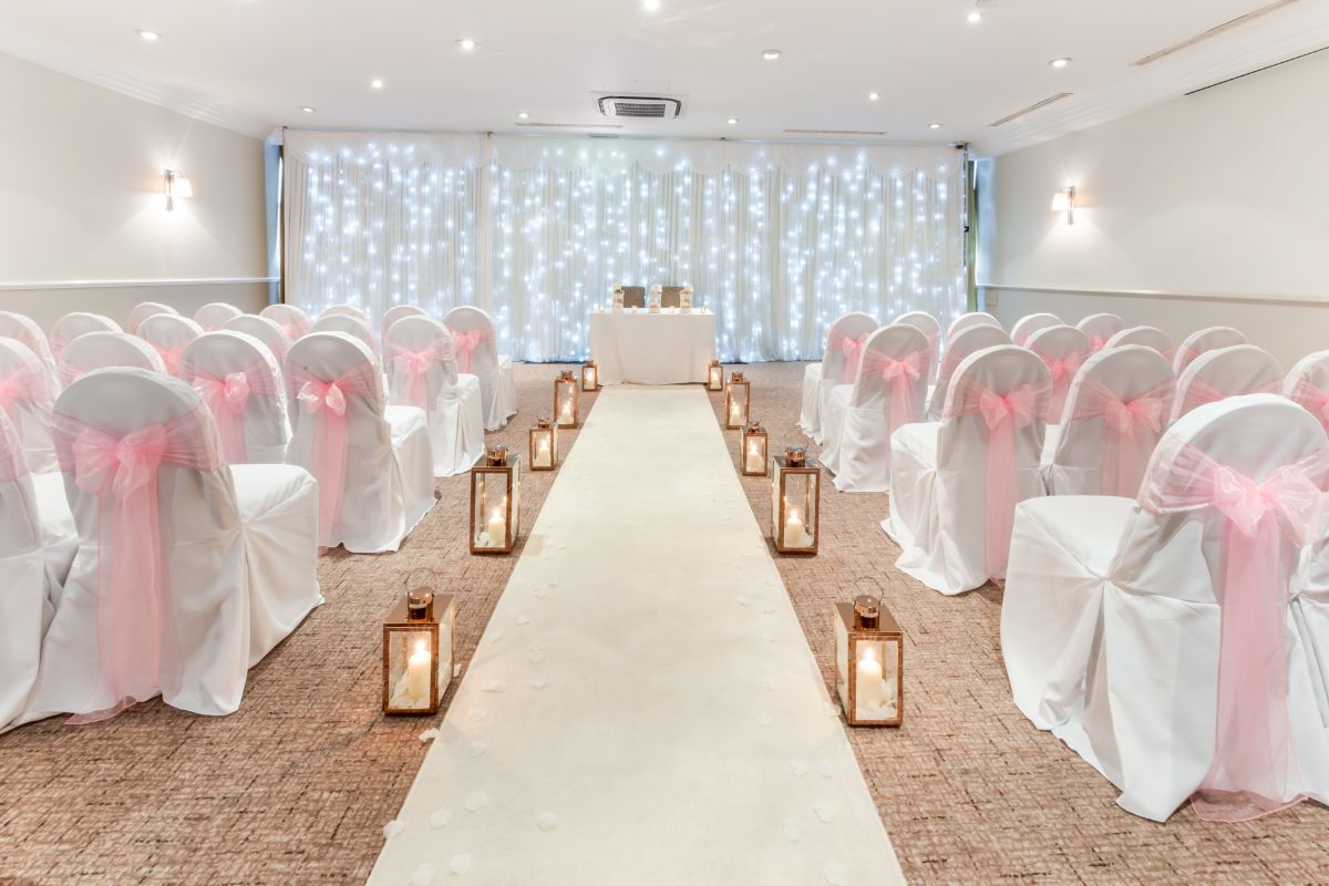 Gallery Item 7 for Pinewood Hotel