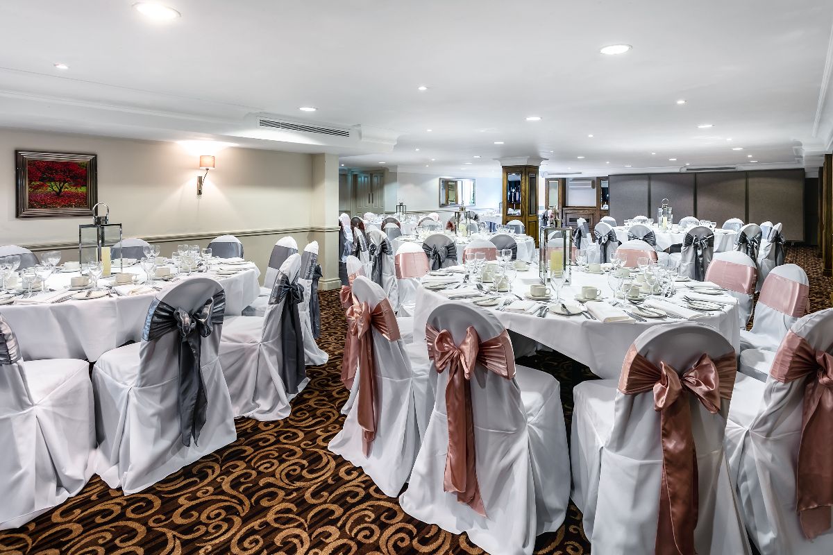 Gallery Item 12 for Pinewood Hotel